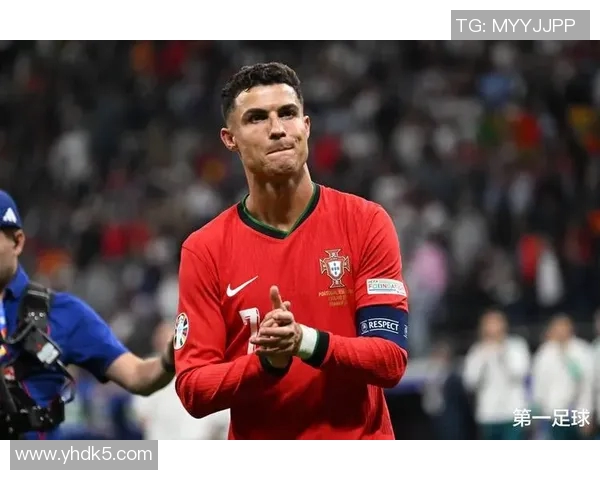 足球明星壁纸图文精选大全让你随时随地感受足球魅力与激情