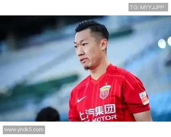 徐新在足球界的地位如何他是否能被称为足球明星