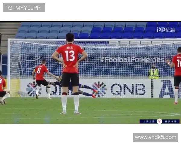 2016赛季恒大与申花巅峰对决回顾及精彩瞬间分析